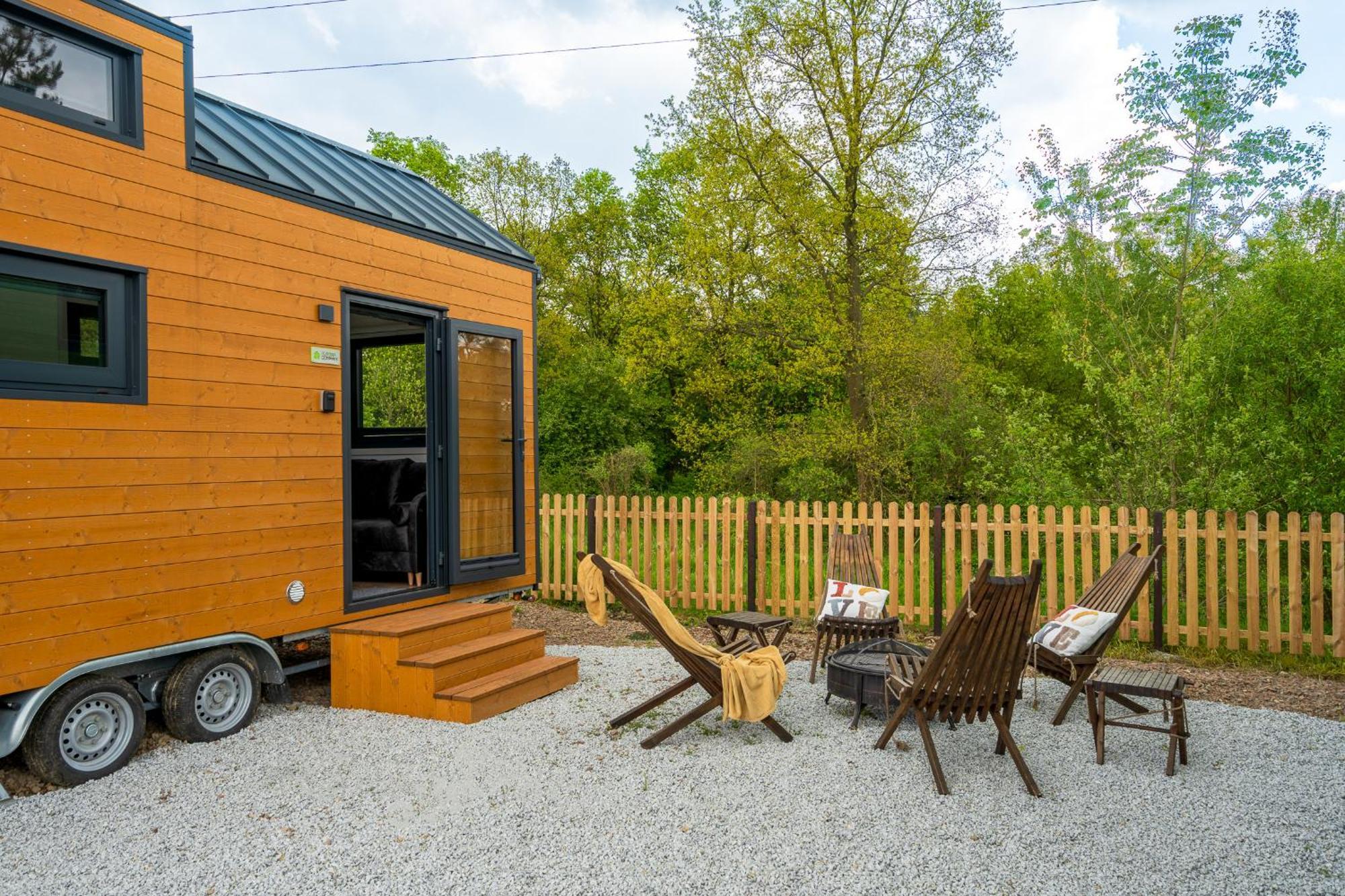 Staymoovers - Tinyhouse 자토르 외부 사진